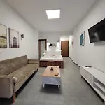 Apartman Luxe By Goldenland *