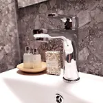 Luxe By Goldenland Apartman *